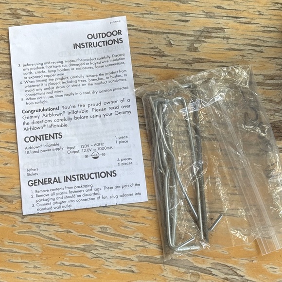 EUC Snowman Inflatable Lit - Picture 6 of 9